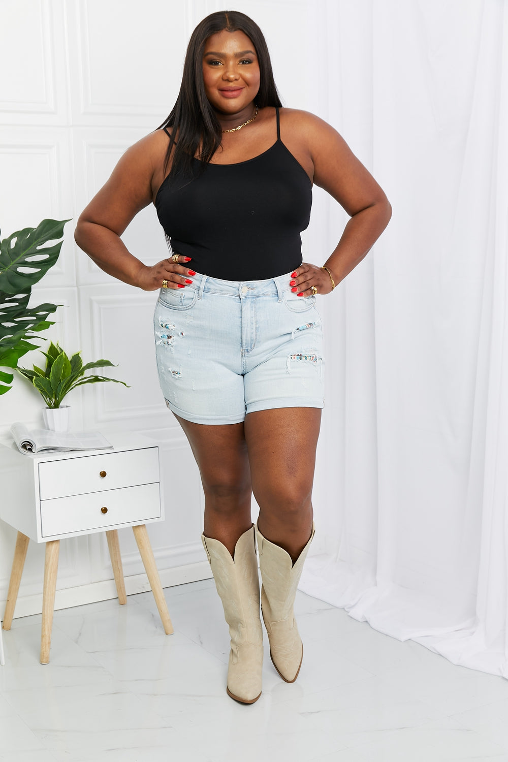 Plus Size, Judy Blue, Women's High-Rise Cuffed Printed Lining Shorts Style 150137