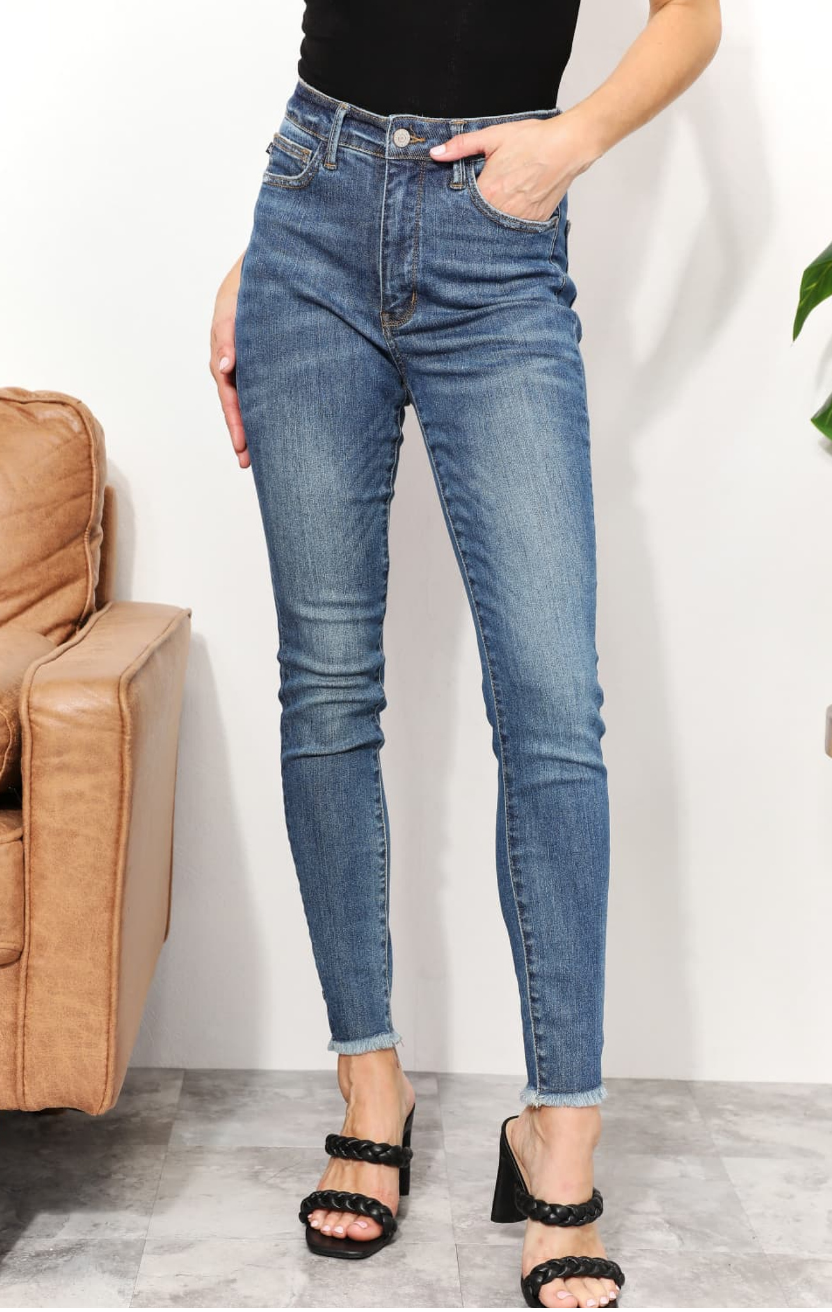 Judy Blue, High Waist Tummy Control Side Slit & Fray Hem Skinny