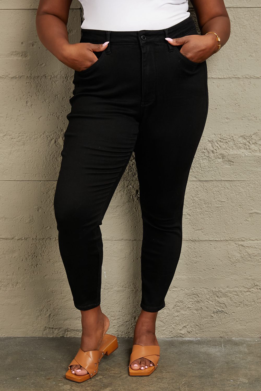 Plus Size, Judy Blue, High Waist Tummy Control Classic Black Skinny Jeans, JB-88757