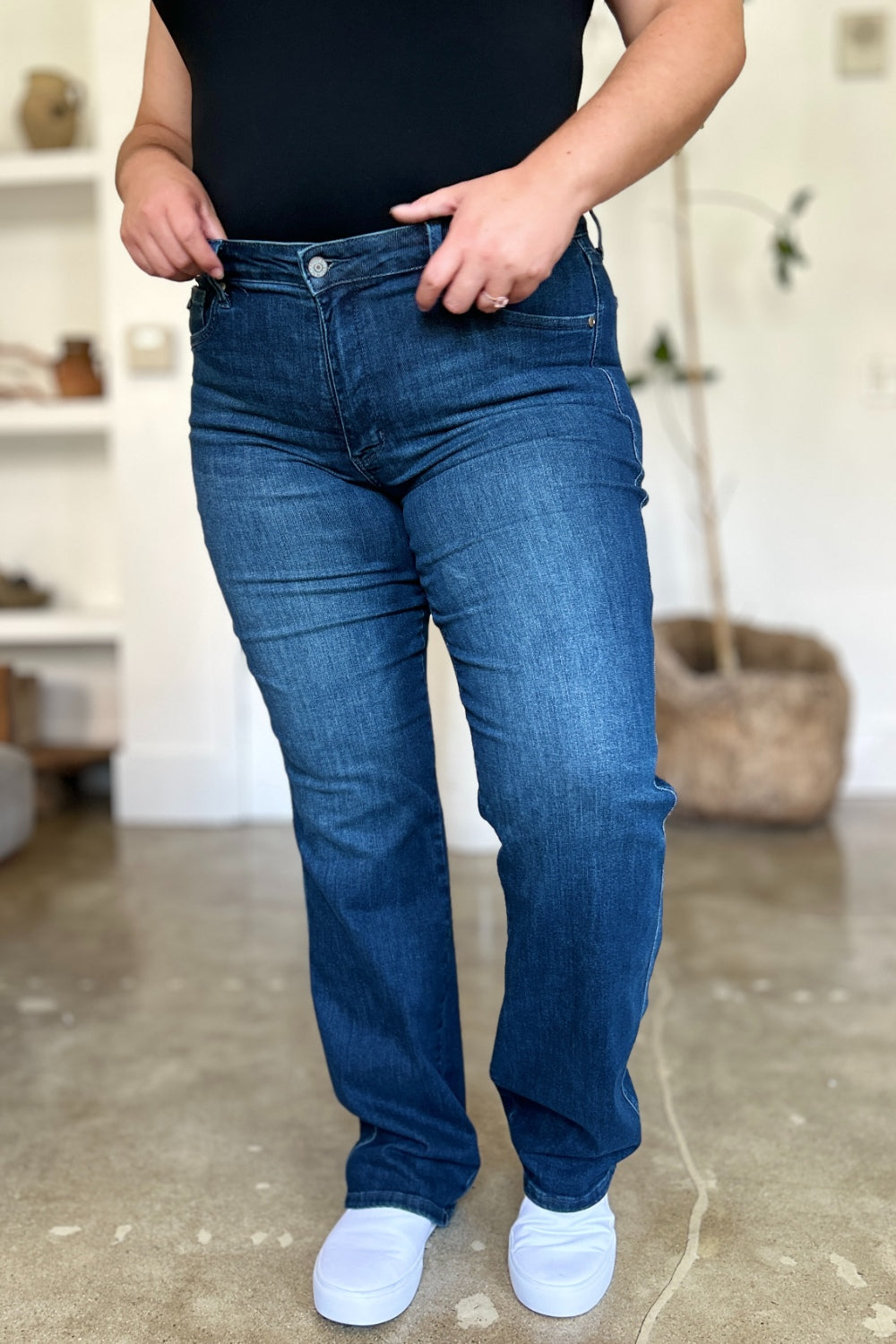 Judy Blue, Plus Size Mid Rise Tummy Control Straight Leg Jeans Style 88861