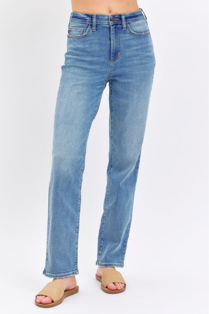 Judy Blue, High Rise Mom Straight Leg Jeans