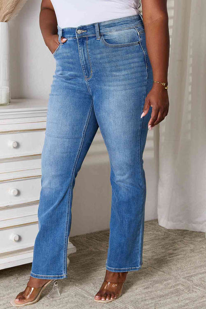 Side View, Plus Size, Judy Blue, High Waist Classic Contrast Wash Bootcut Jeans Style 82515