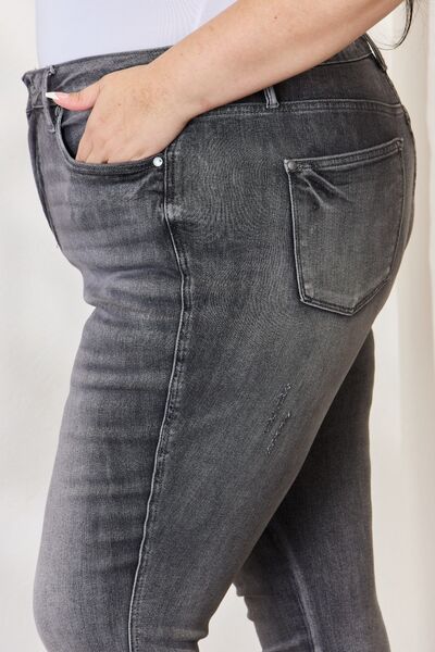Close-Up, Side View, Plus Size, Judy Blue, High Waist Tummy Control Grey Wash Release Hem Skinny Jeans Style 88792