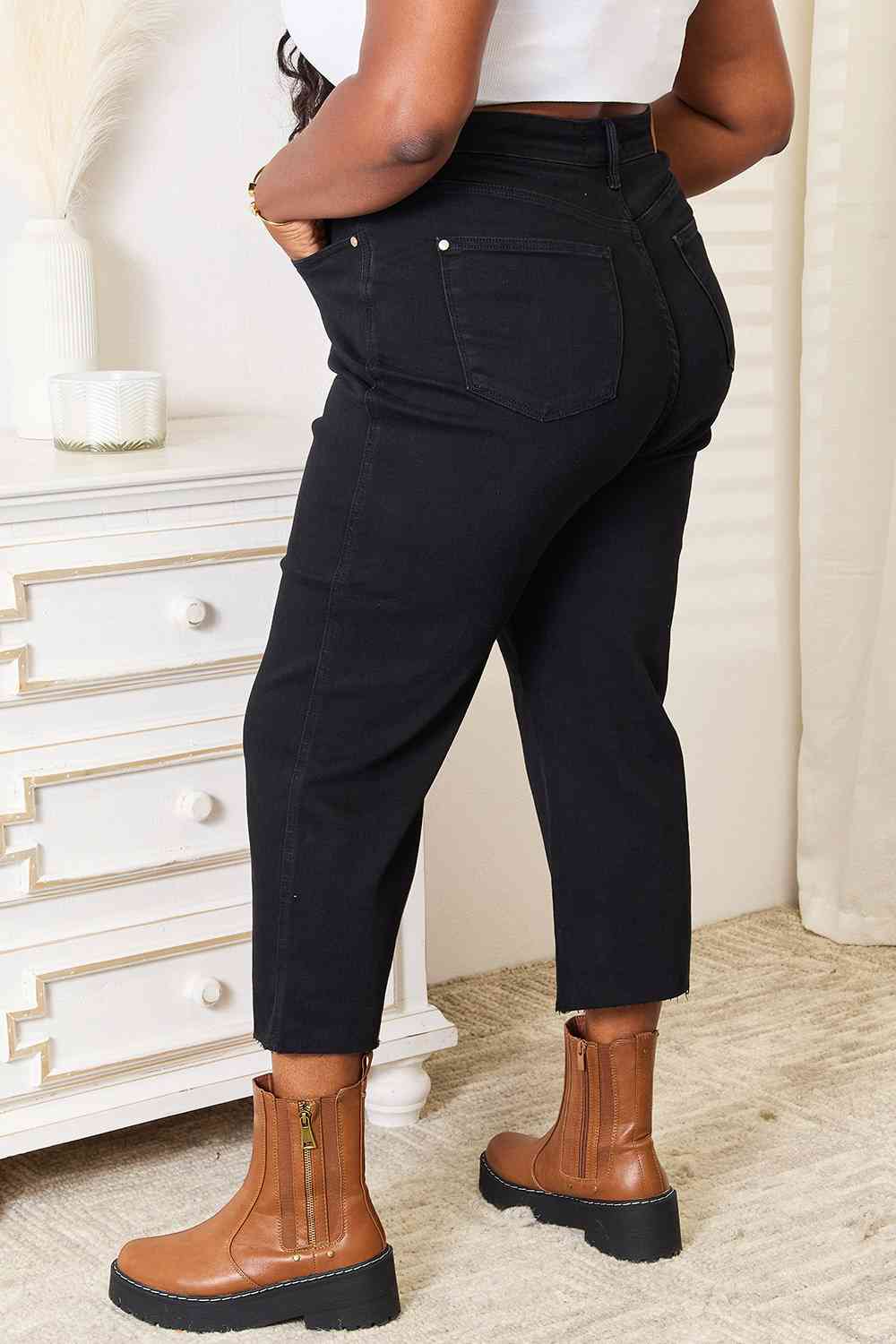 Back View, Plus Size, Judy Blue, High Waist Wide Leg Black Stretchy Cropped Jeans Style 88710
