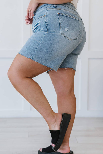 Side View, Plus Size, Judy Blue, Acid Wash Denim Patch High Rise Mid Thigh Shorts. Style Number 150094