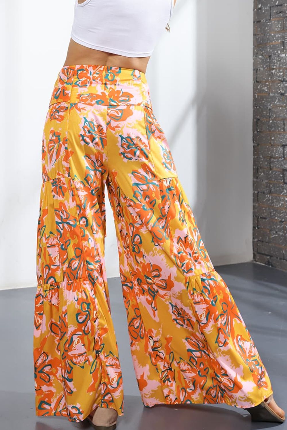 Back View, Printed High-Rise Tied Culottes In Mustard