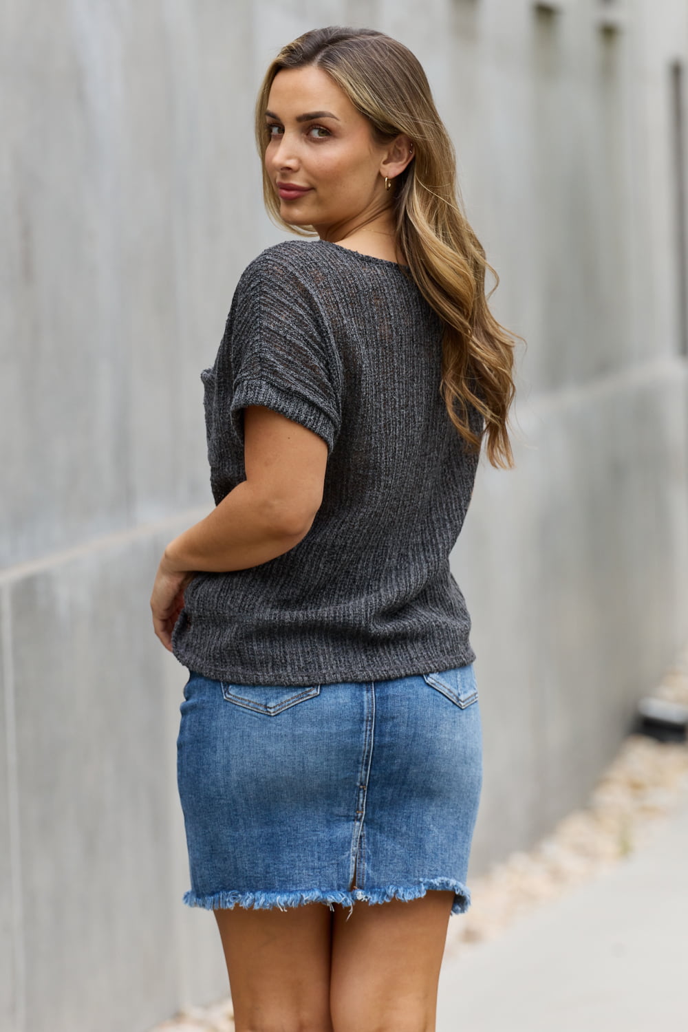 Back View, e.Luna, Full Size Chunky Knit Short Sleeve Top in Gray