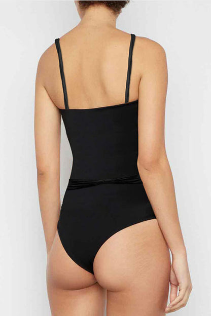 Back View, Contrast Flower Detail One-Piece Swimsuit
