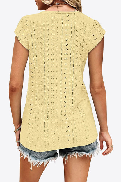 Back View, Eyelet Contrast V-Neck Tee In Banana Yellow
