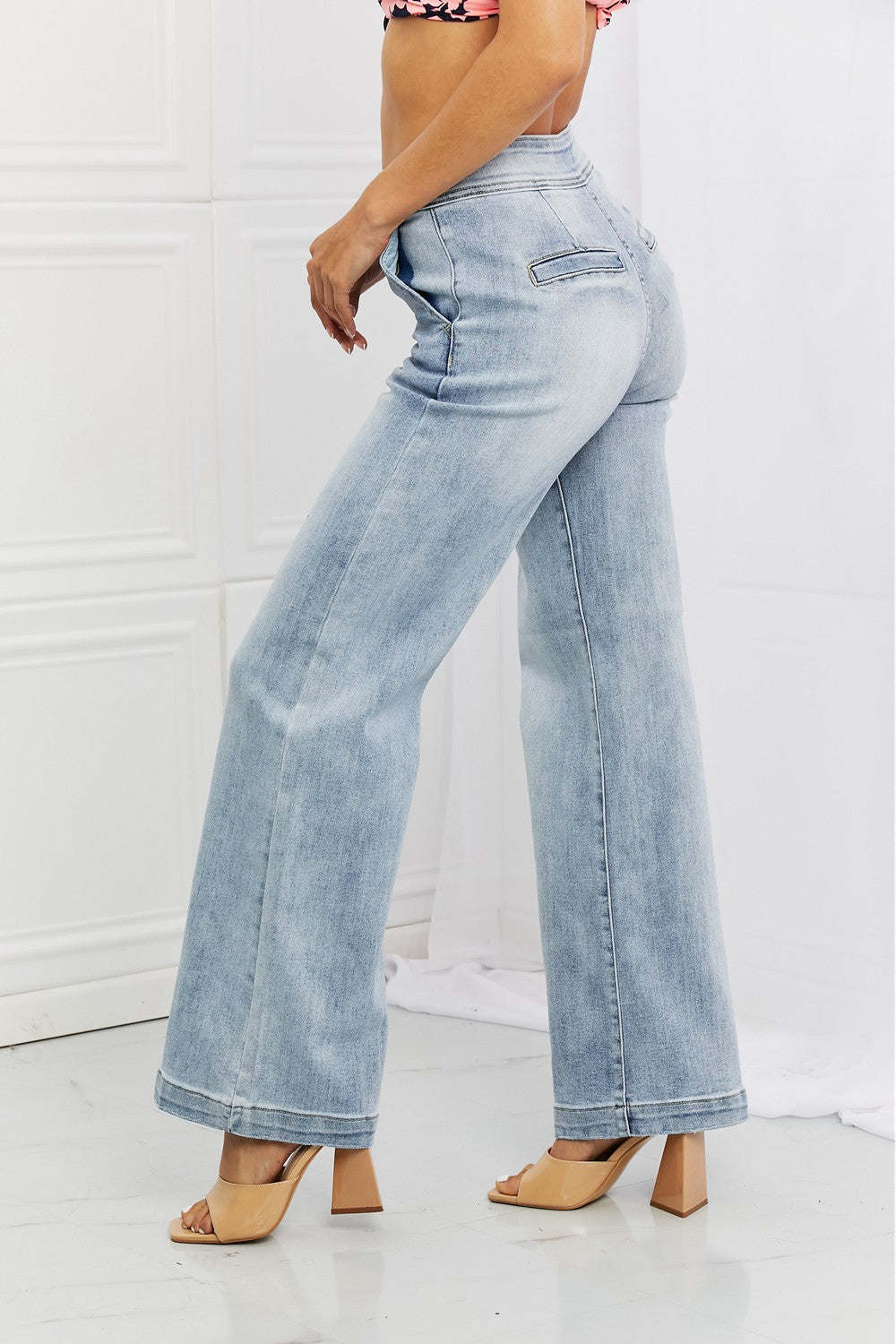 Side View, RISEN Los Angeles, Wide Flare Jeans