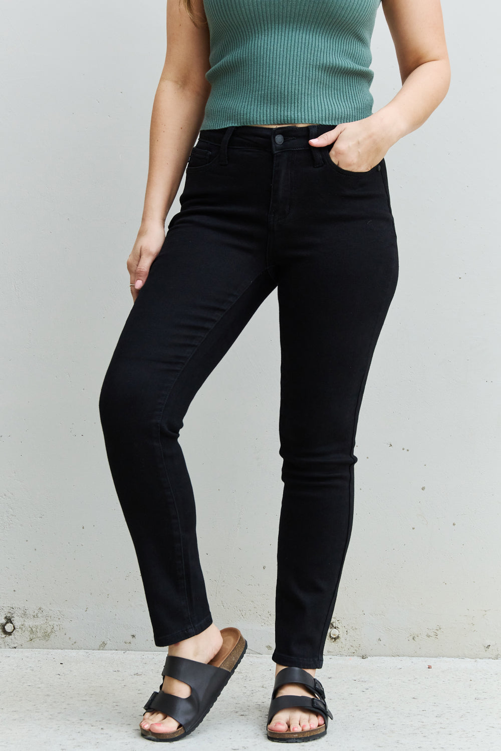 Close-Up, Judy Blue, Mid-Rise, Black Slim Fit Jeans Style 88756