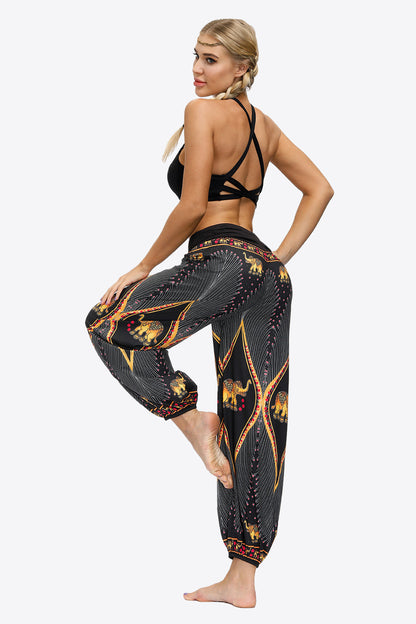 Side VIew, Fashion Prints Ruched Athletics Pants In Mustard