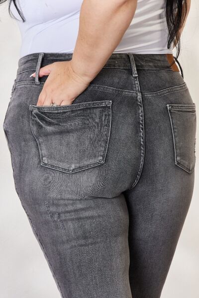 Close-Up, Back View, Plus Size, Judy Blue, High Waist Tummy Control Grey Wash Release Hem Skinny Jeans Style 88792
