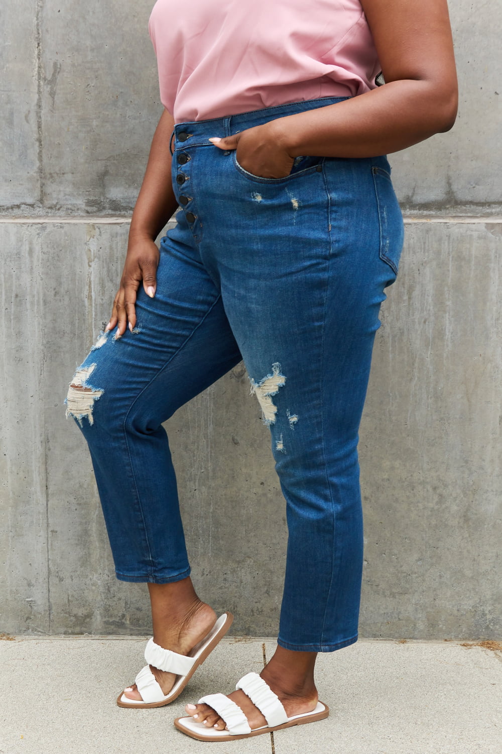 Side View, Plus Size, Judy Blue, High Waist Zigzag and Button Fly Destroyed Boyfriend Jeans Style 88526